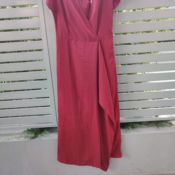 Burgundy dress - Picture 3 of 11